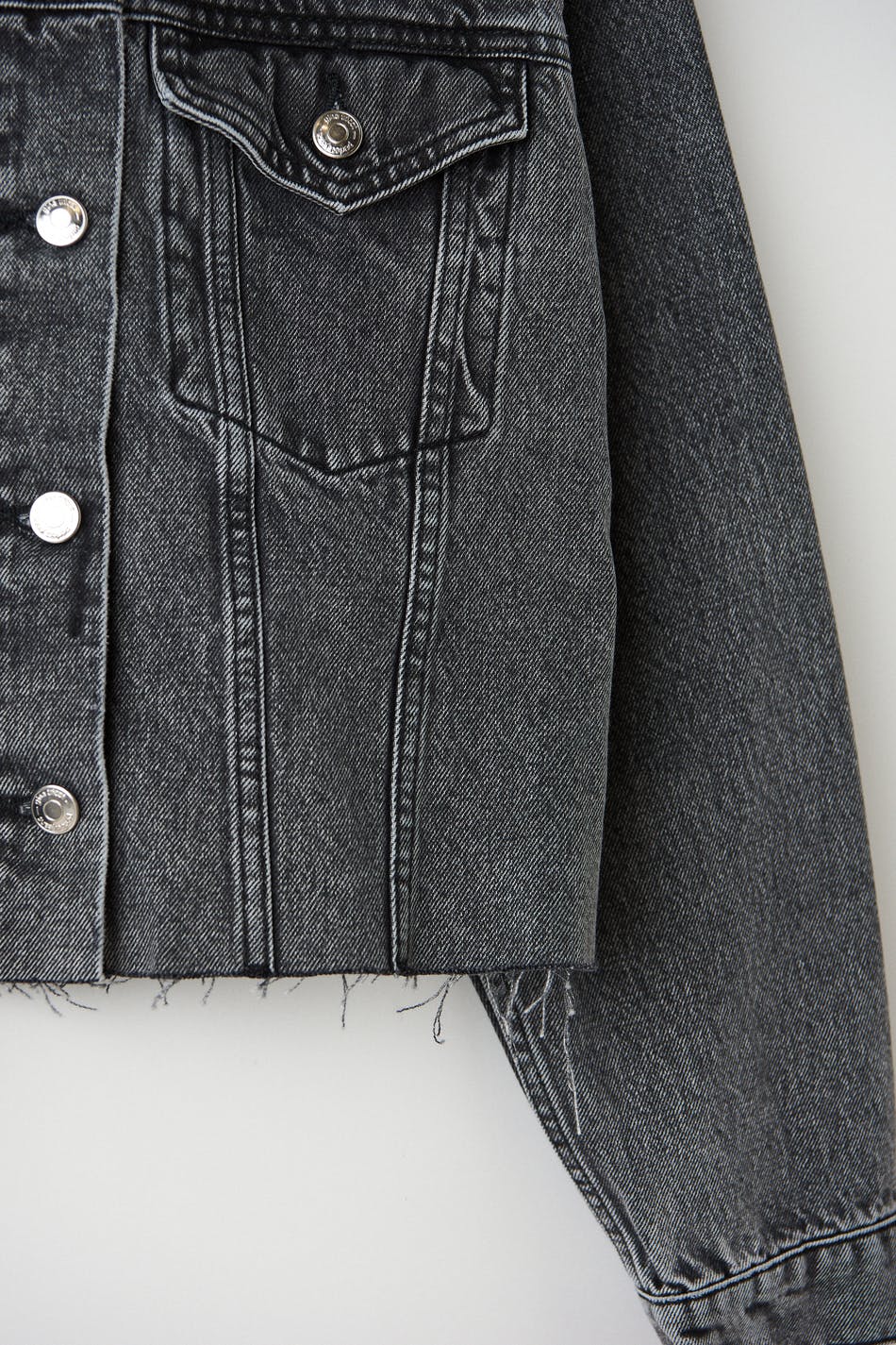 Short denim jacket