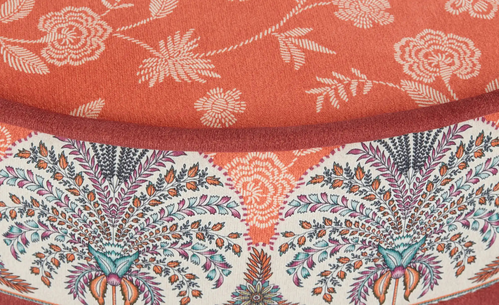 bassetti by SCHRÖNO Pouf aus Velours Tino