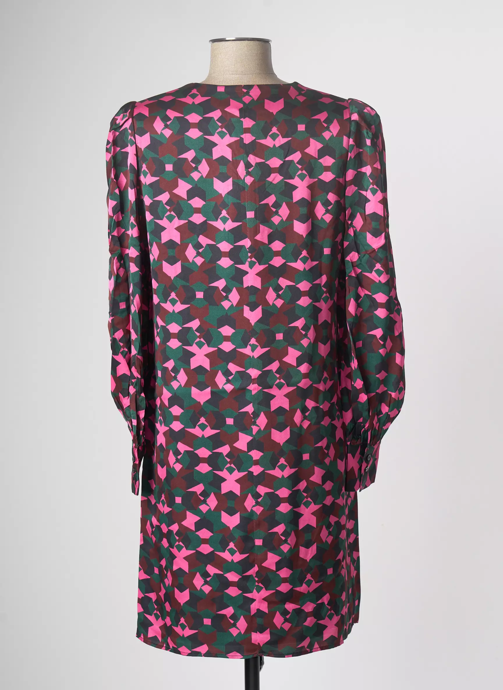 Caractere Robes Mi Longues Femme couleur rose