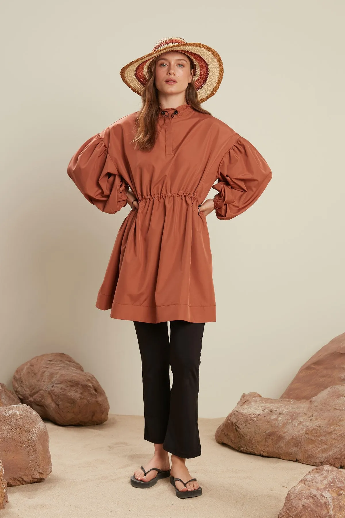 Manuka  HIJAB REGENMANTEL BADEANZUG ORANGE