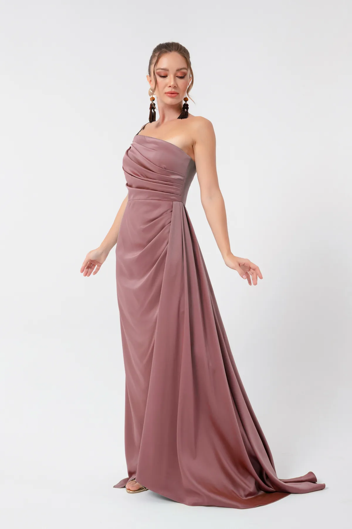 Lafaba  Lachsfarbenes One-Shoulder-Satin-Abend- und Abschlusskleid für Damen