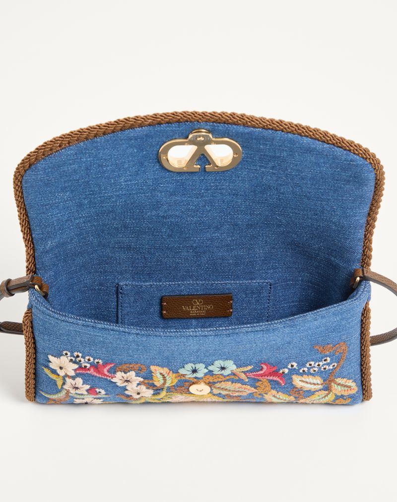 Valentino Garavani Devain lille broderet denim skuldertaske