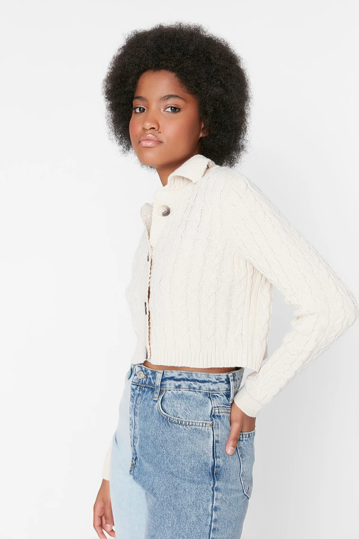 Trendyol Collection  Stone Crop Strick-Cardigan TWOAW22HI0344
