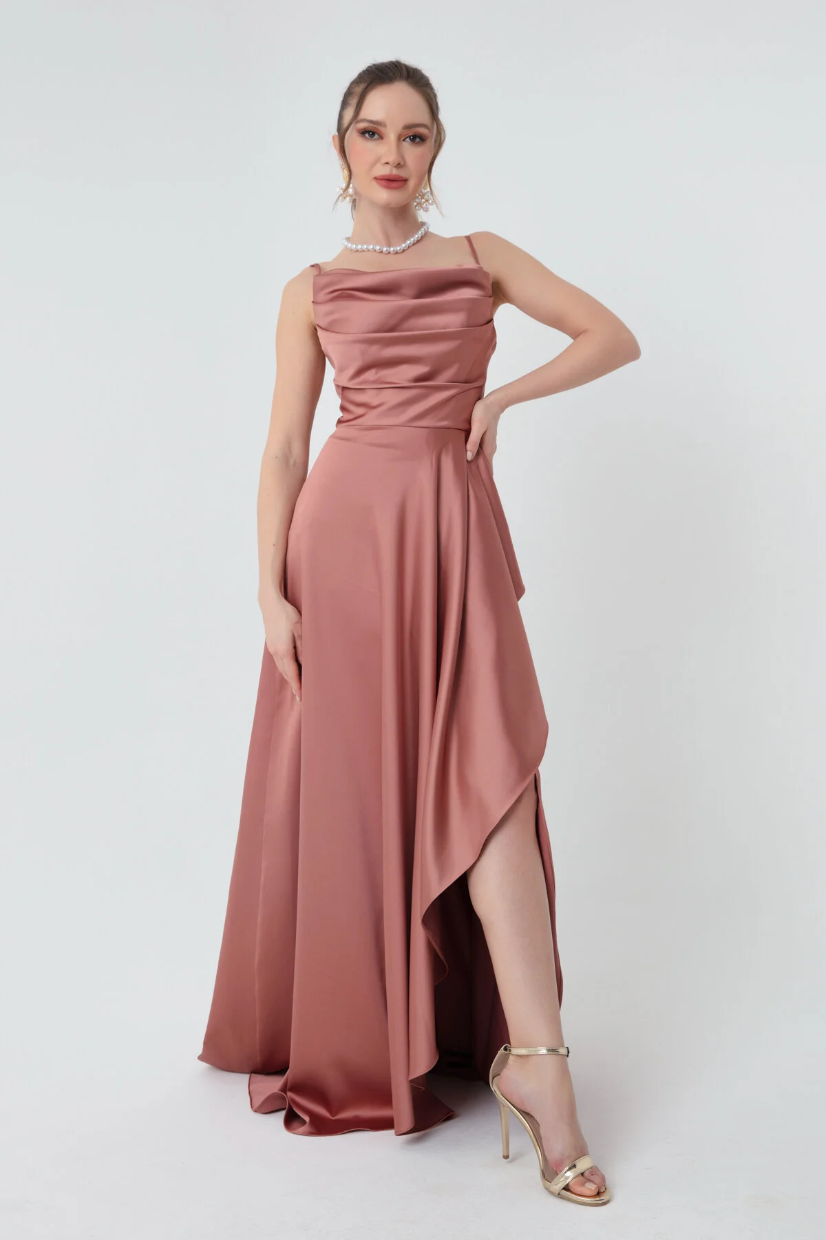 Lafaba  Lachsfarbenes Volant-Schlitz-Satin-Abendkleid und Abschlusskleid für Damen
