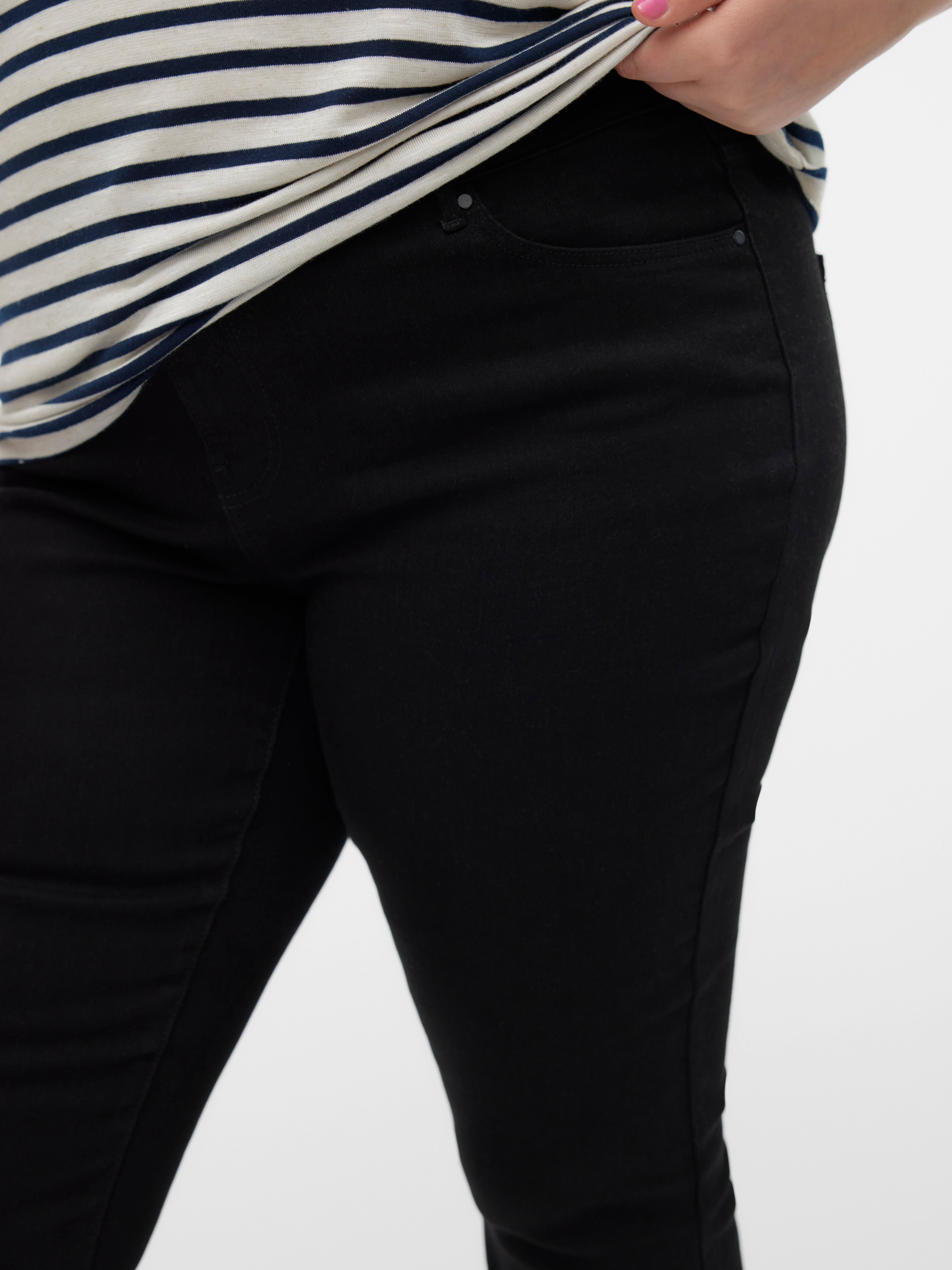 VMCJUNE Mid Rise Slim Fit Jeans