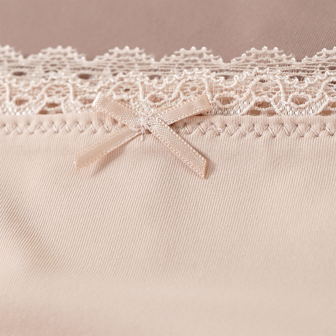 3 Damen Slips mit Spitze
