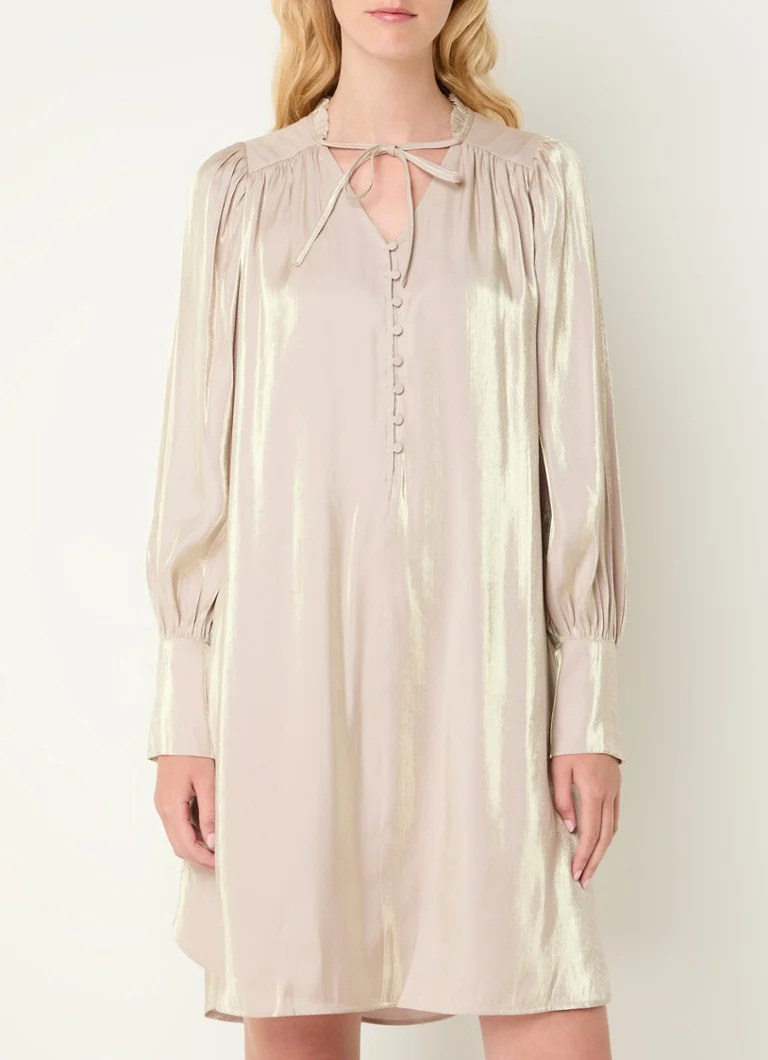 Rochie scurtă tunică Piper de la Bruuns Bazaar cu fundă decorativă