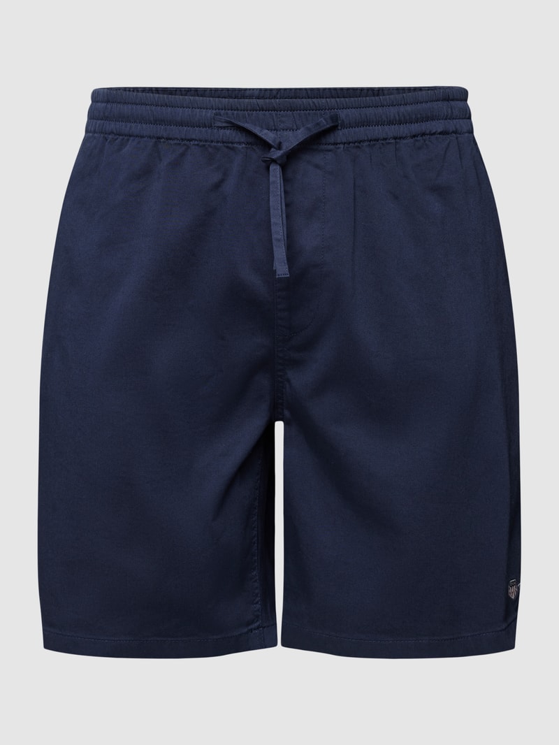 Sweatshorts mit Label-Patch in marineblau
