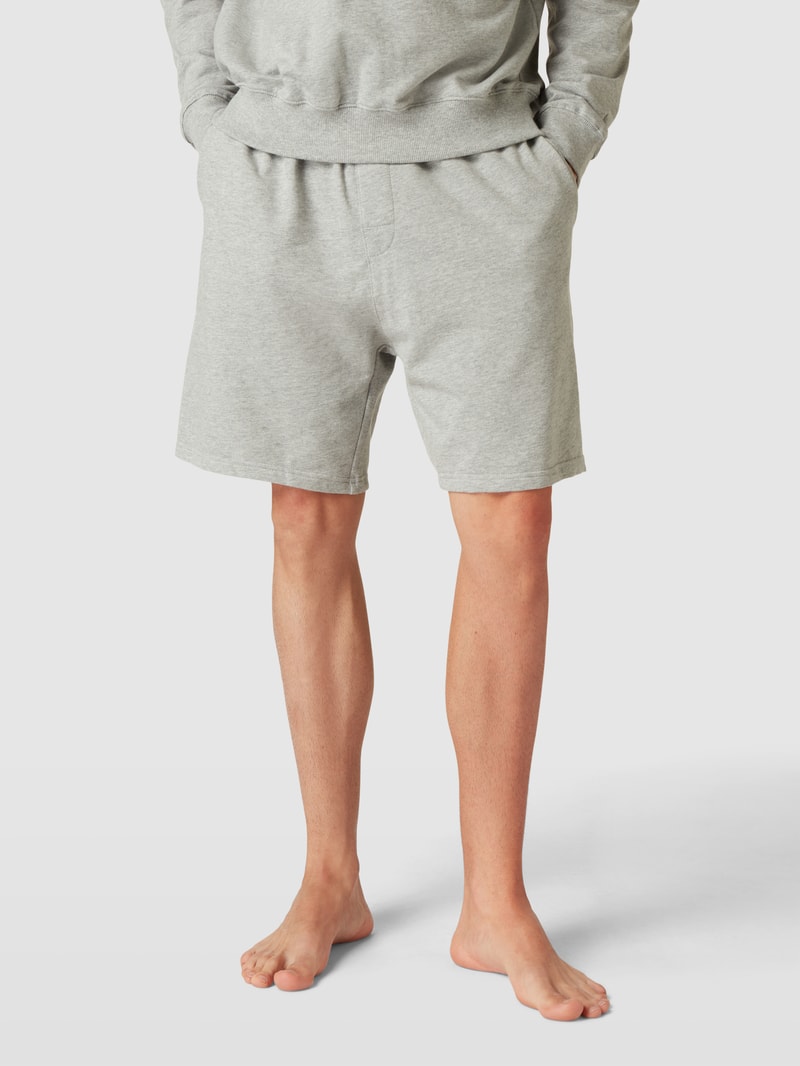 Pyjama-Shorts mit Logo-Stitching in mittelgrau meliert