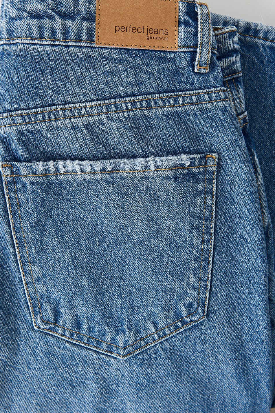 Dagny mom jeans