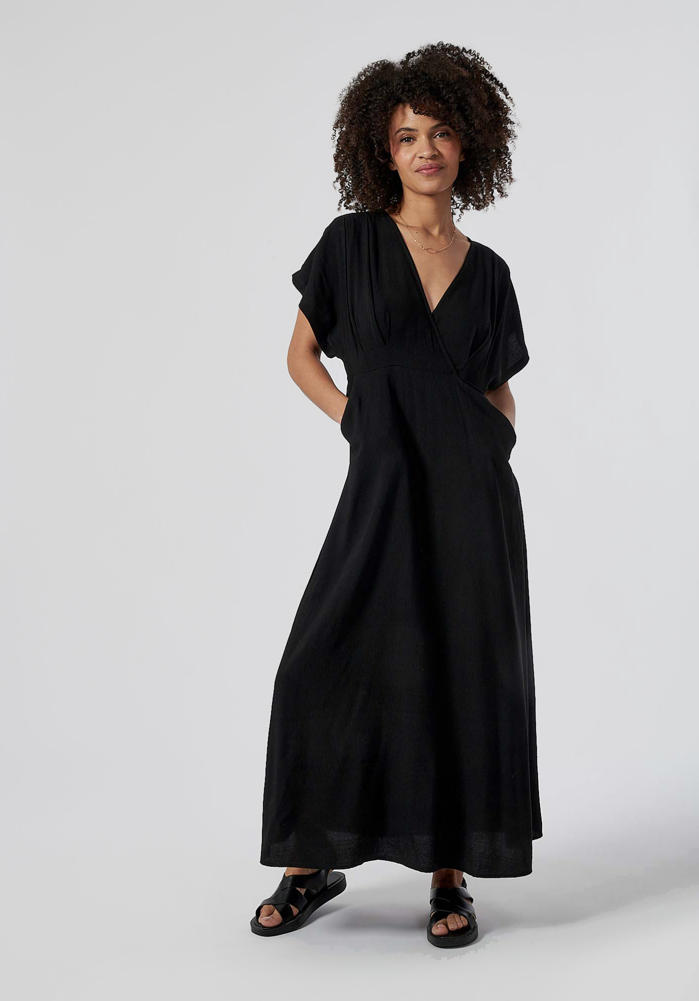 CAEL   Robe longue noire Femme