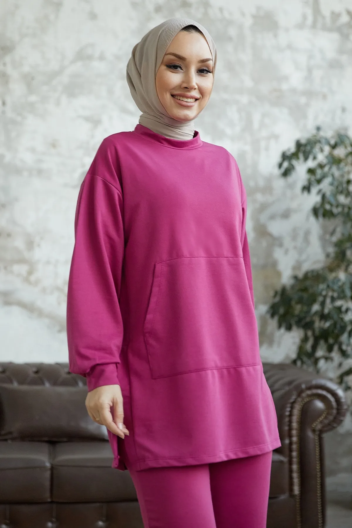 InStyle  Miora Spanischer Knöchel-Zweiteiler – Fuchsia