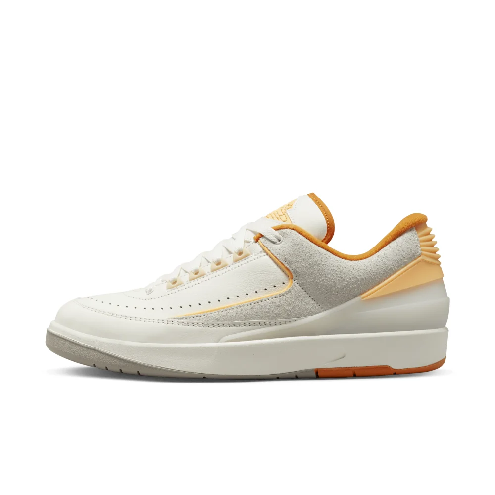NIKE JORDAN 2 Retro Low Craft Melon Tint DV9956-118 / weiss