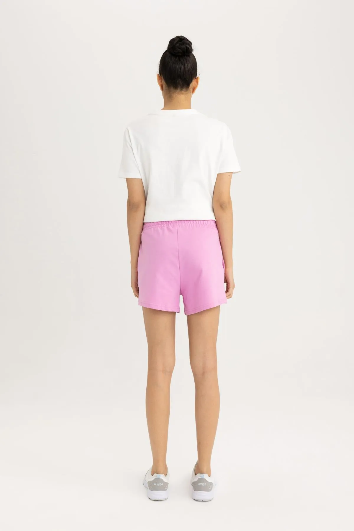 DeFacto  Kurze Sporthose - Rosa - Mittlerer Bund