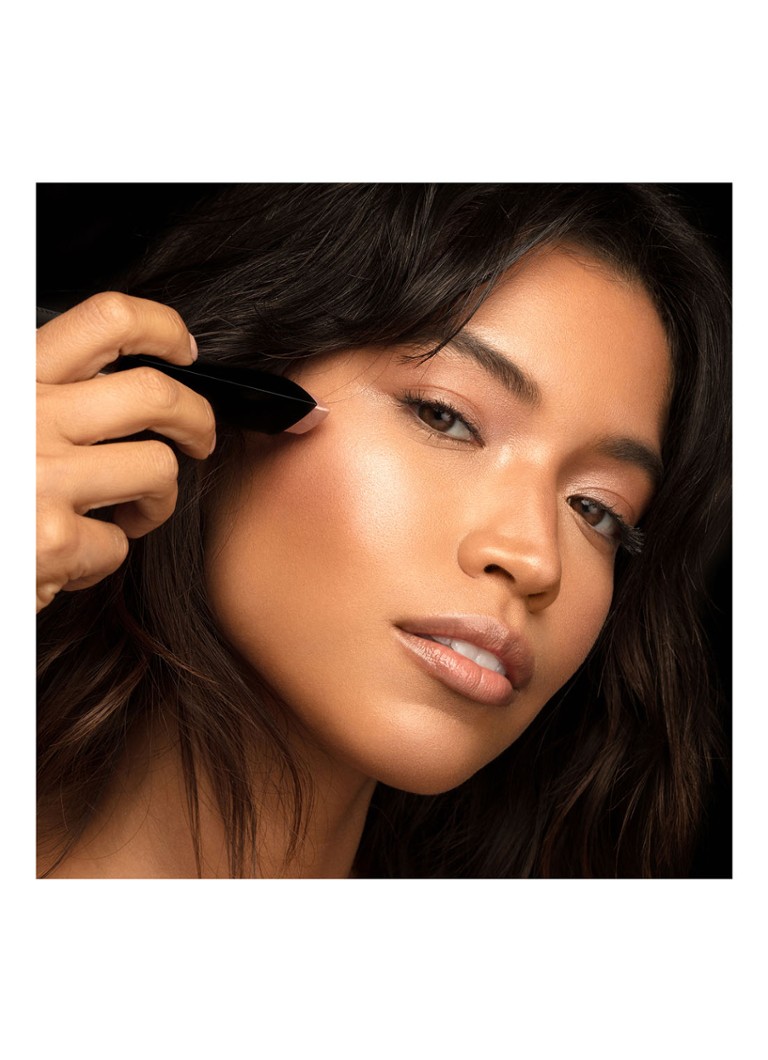 Hourglass VANISH™ Flash Hightlighting Stick - highlighter