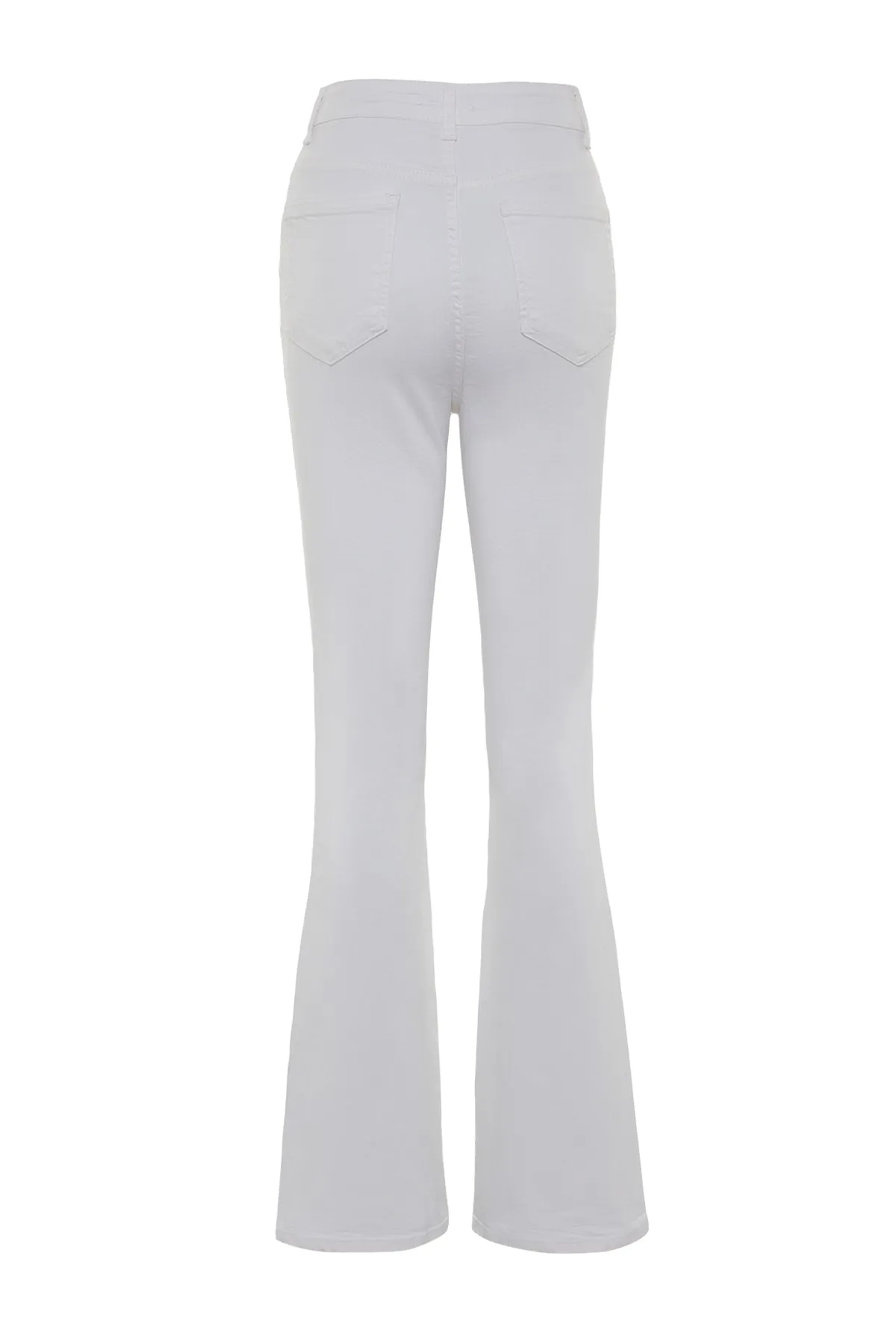 Trendyol Collection  Weiße Schlagjeans mit hoher Taille TWOSS23JE00203