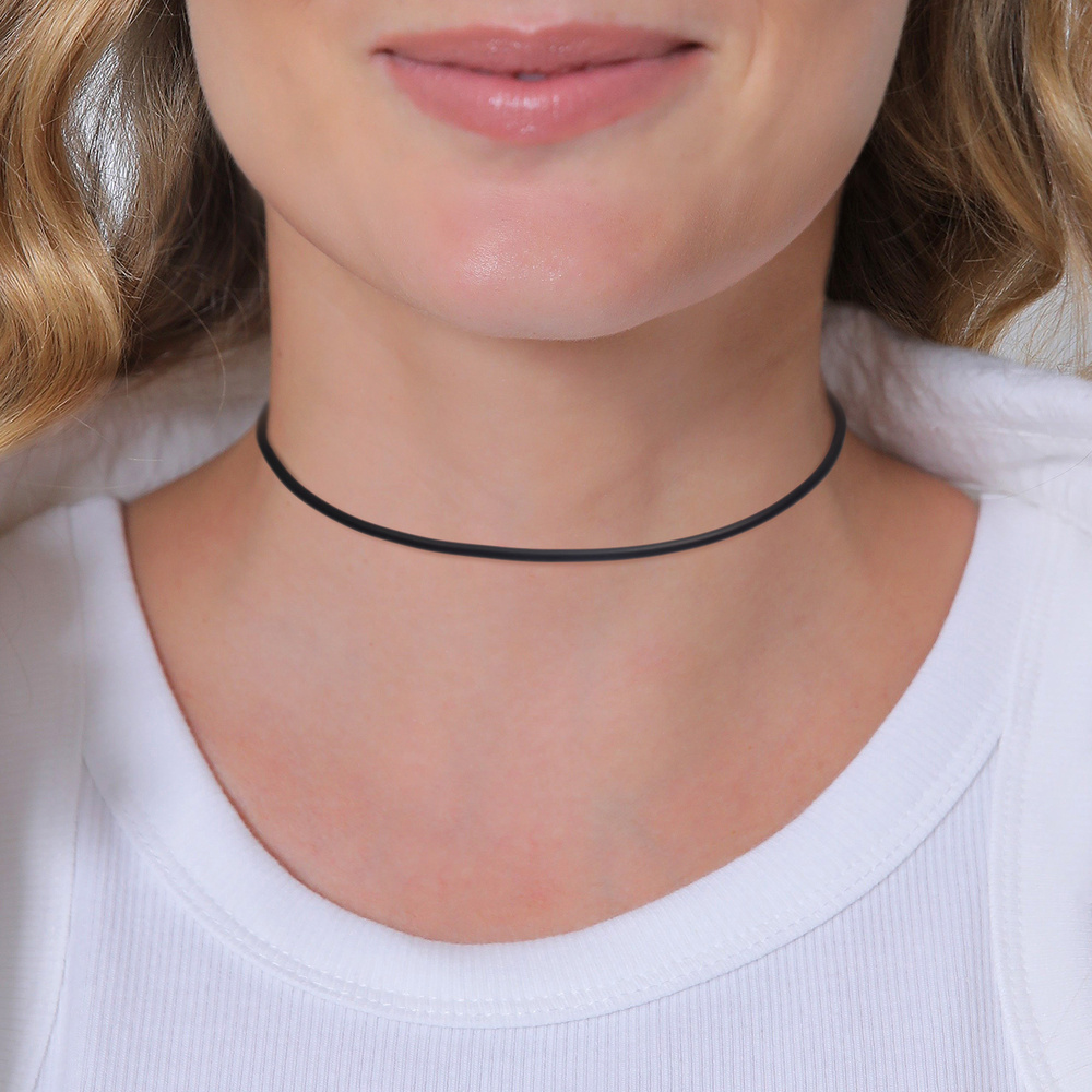 Nenalina Nenalina Collier Chaîne en caoutchouc pour dames de base combinable en argent ste Bijoux