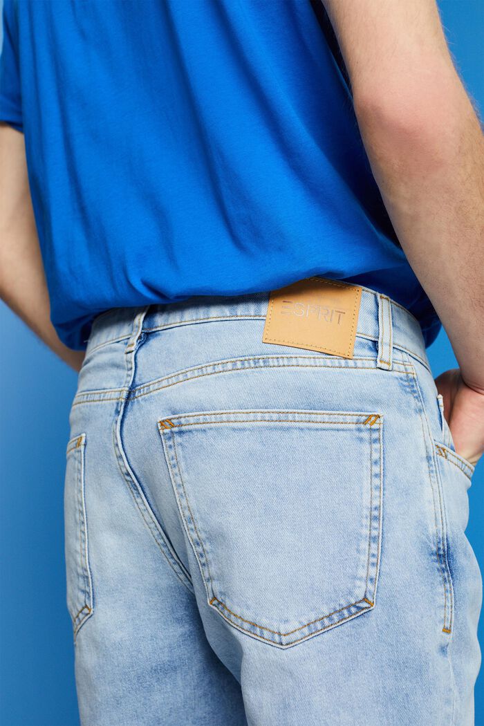 Lockere Stretch-Jeans