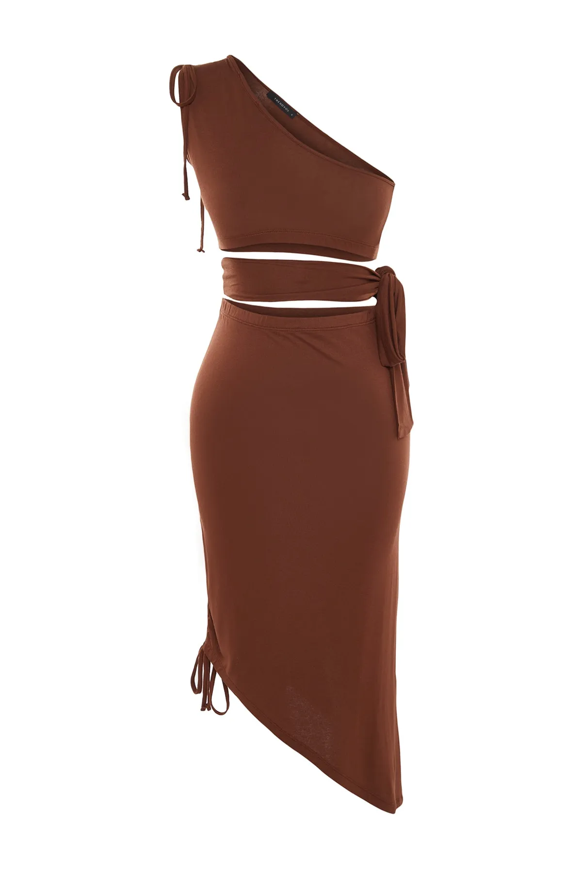 Trendyol Collection  Braunes, gestricktes One-Shoulder-Blusenrock-Set mit Ausschnitt/Fenster TBESS22AU0224