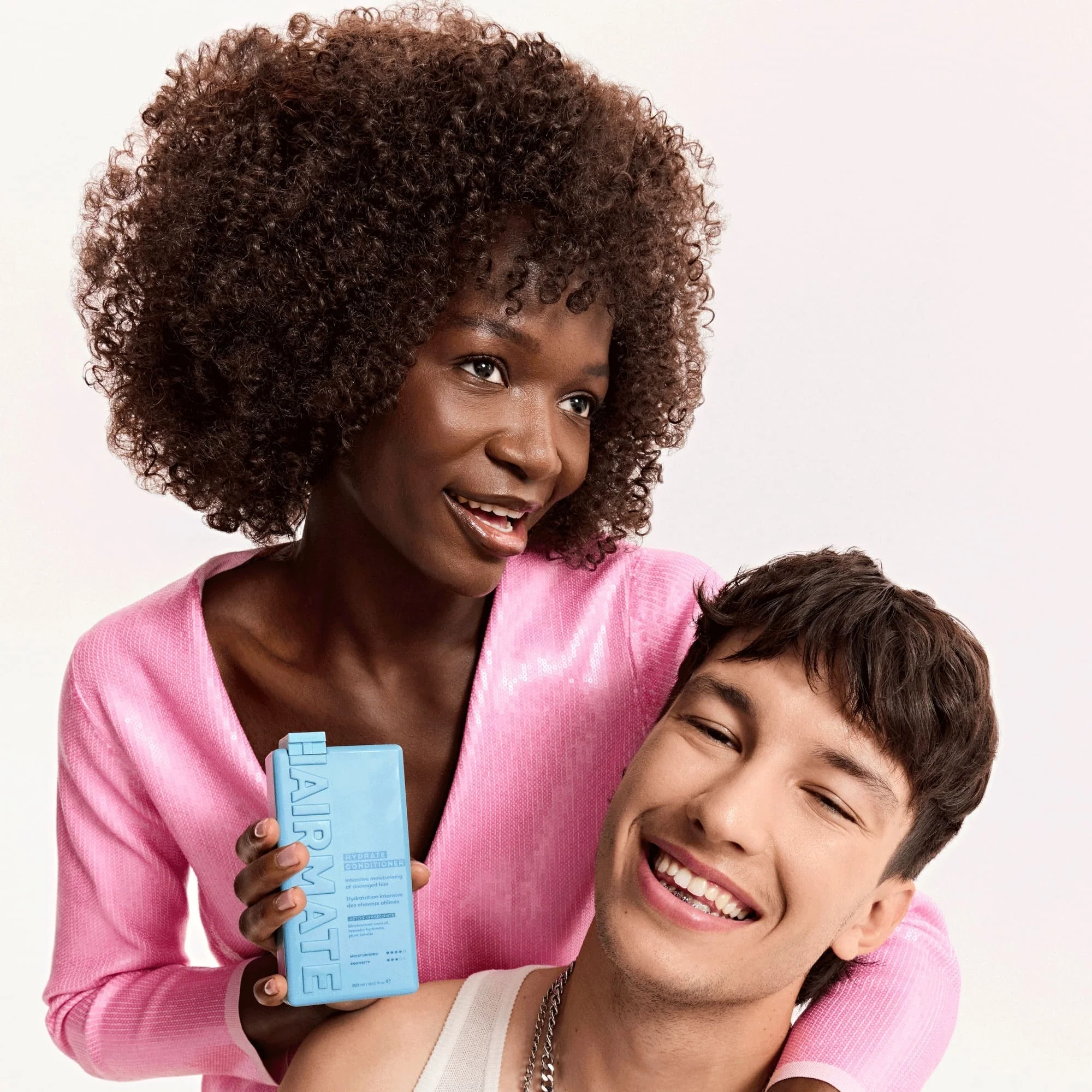 Acondicionador hidratante HYDRATE para el cuidado del cabello: acondicionador hidratante, nutritivo y disciplinante/antiencrespamiento.