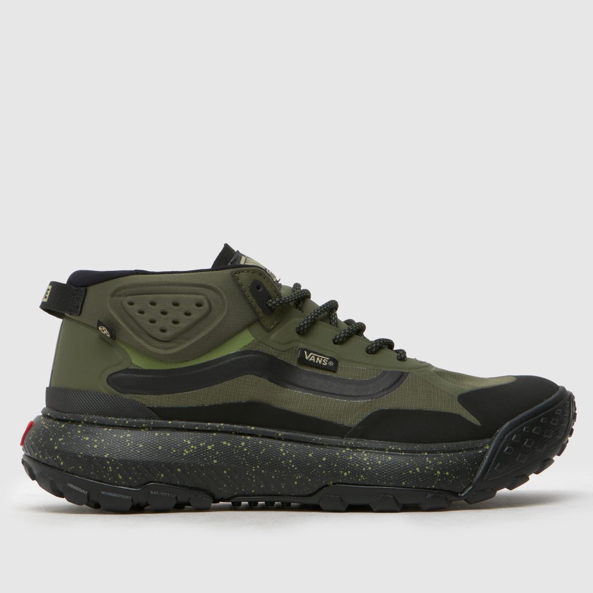 Vans MTE Crosspath Mid cipők fekete és zöld színben