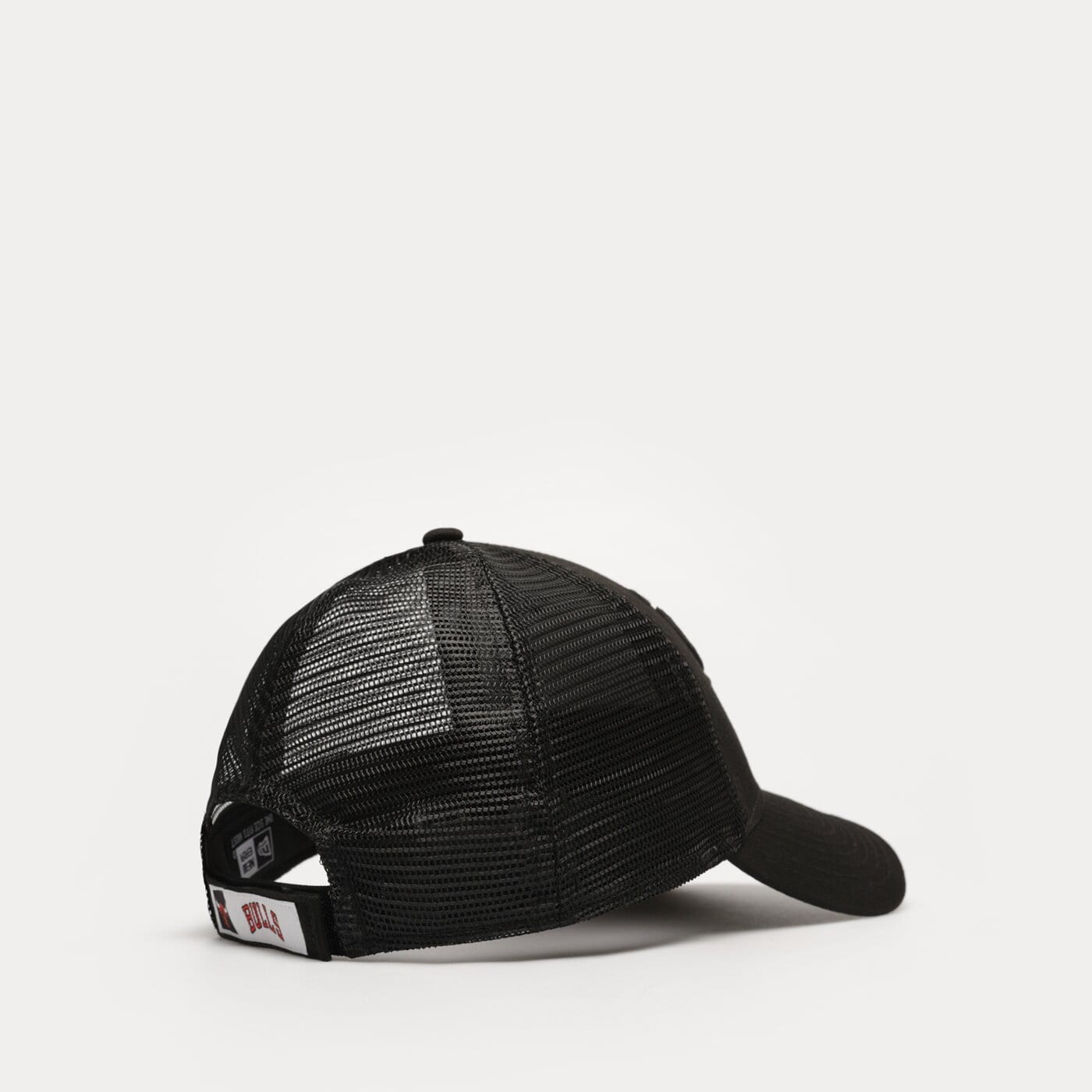 NEW ERA MÜTZE HOME FIELD 940 TRUCKER BULLS CHICAGO BULLS Schwarz