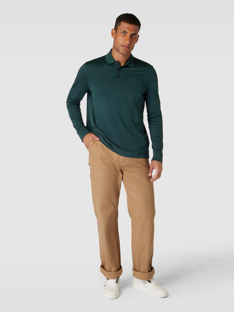 Poloshirt mit Brusttasche in dunkelgrün