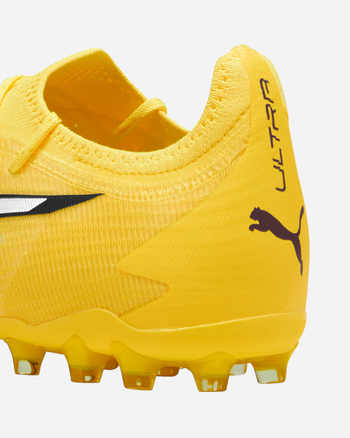 Buty piłkarskie Puma Ultra Ultimate Mg M 107506-04