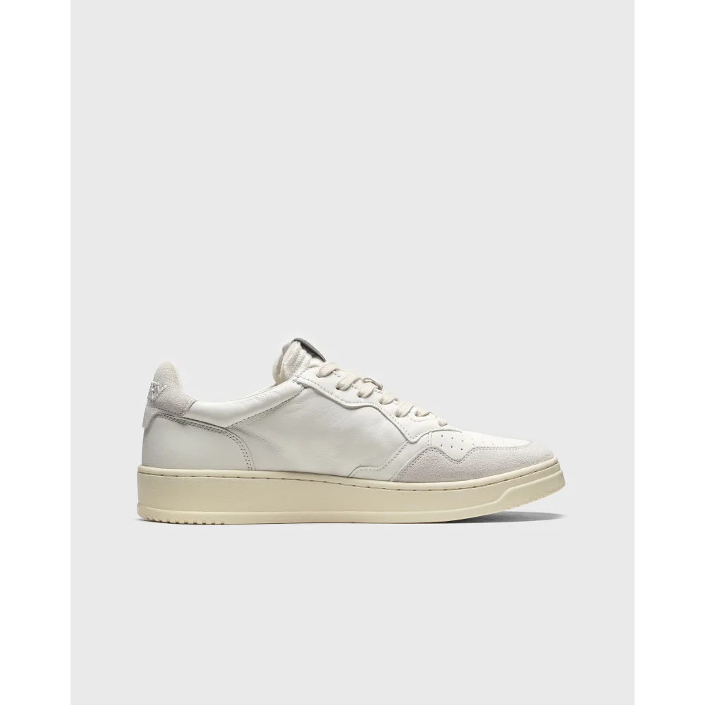 Autry WMNS Low Open AOLWCE10 / weiss