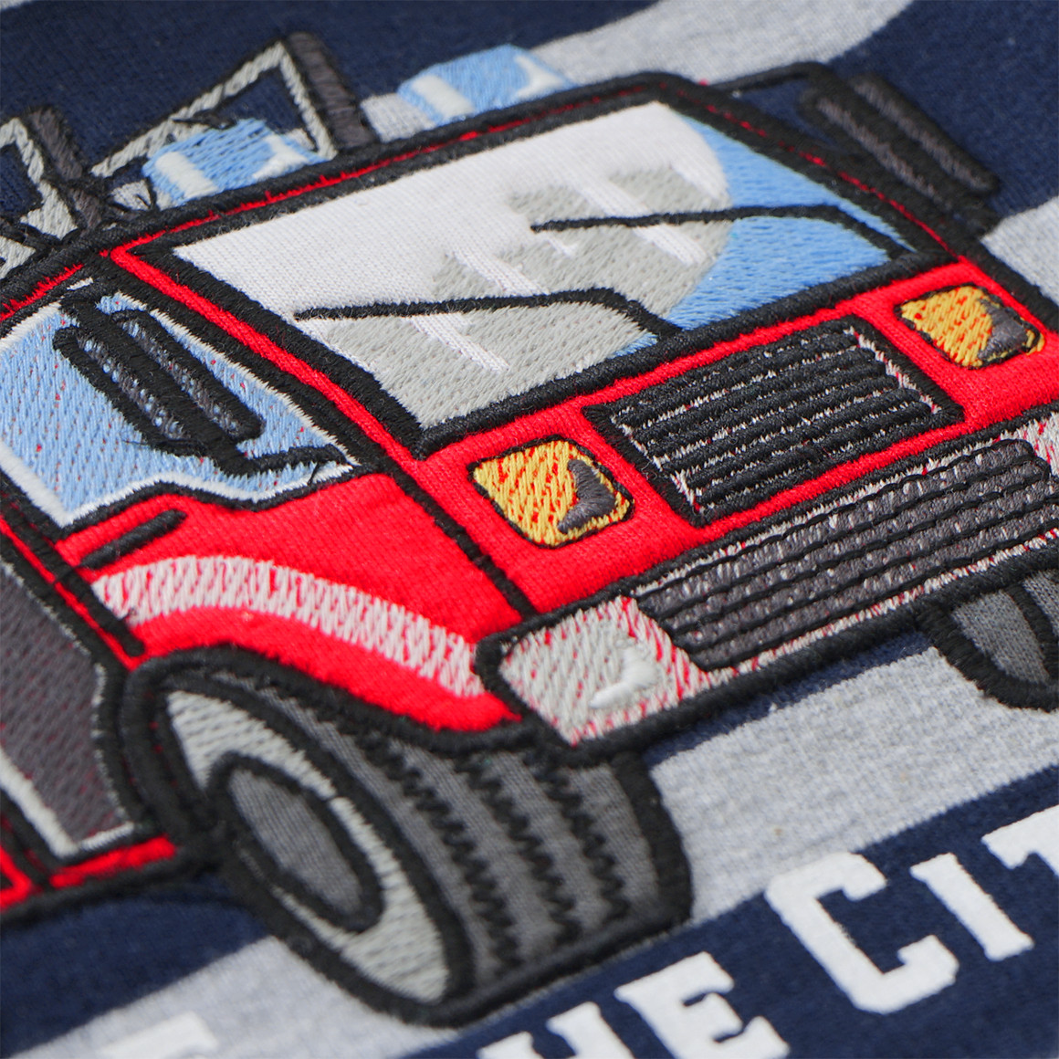 Jungen Hoodie mit Feuerwehrauto-Applikation