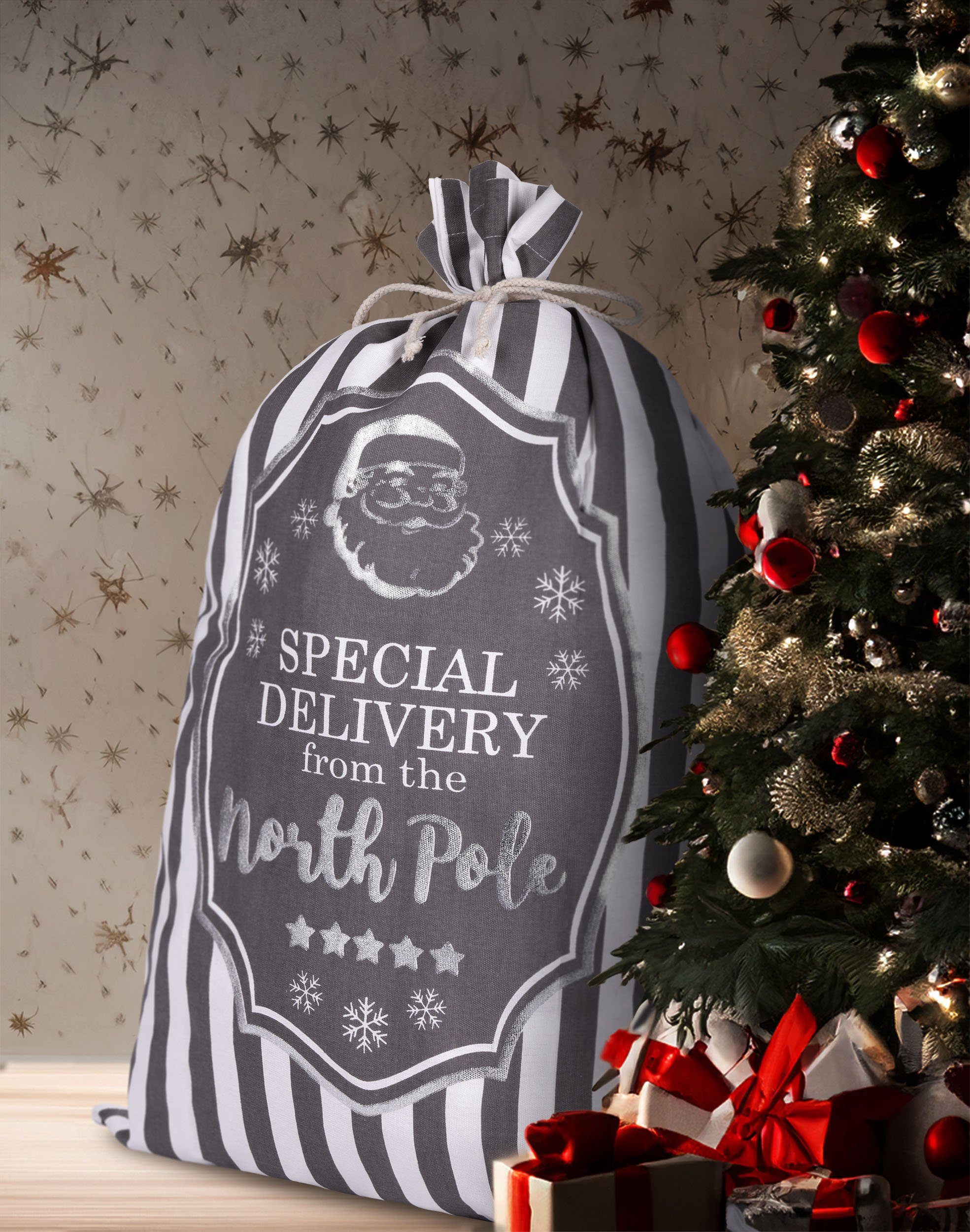 BRUBAKER Aufbewahrungstasche Weihnachtssack Special Delivery from the North Pole - Weiß Grau (80 cm Geschenksack Weihnachten, 1-tlg., Weihnachtsmann Post), Nikolaussack Sack Baumwolle mit Kordel zum Verpacken