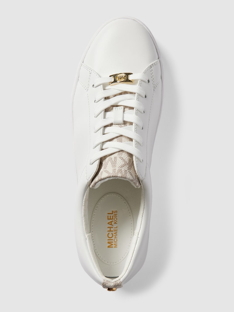 Sneaker aus echtem Leder mit Kontrastbesatz in offwhite