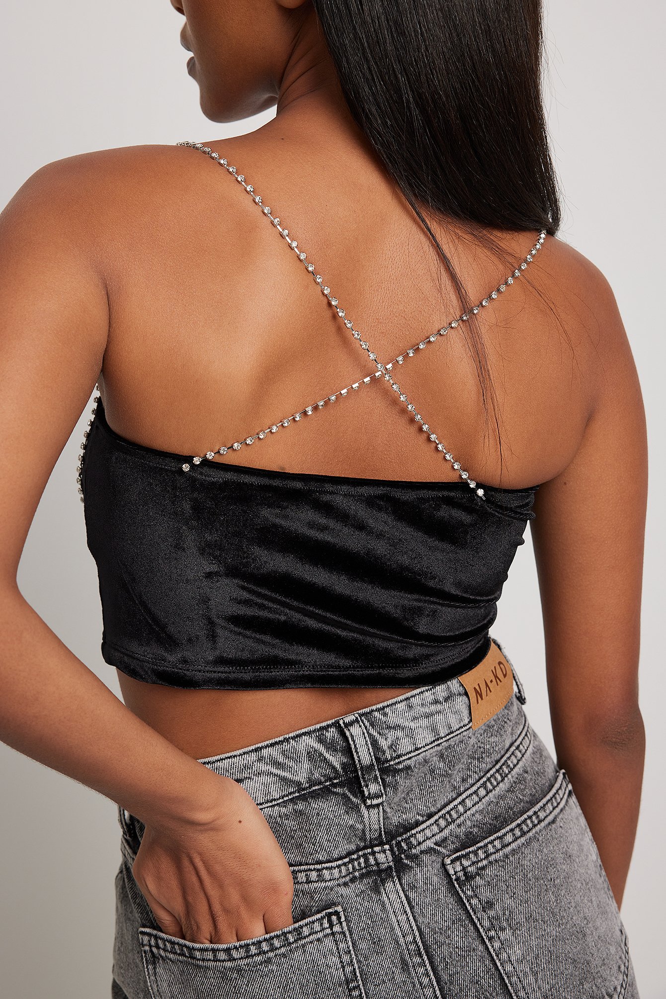 Samt-Singlet mit Strassdetails