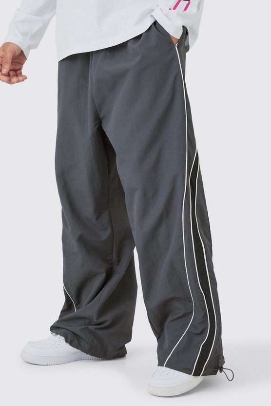 Hose mit elastischem Bund und Paspeln