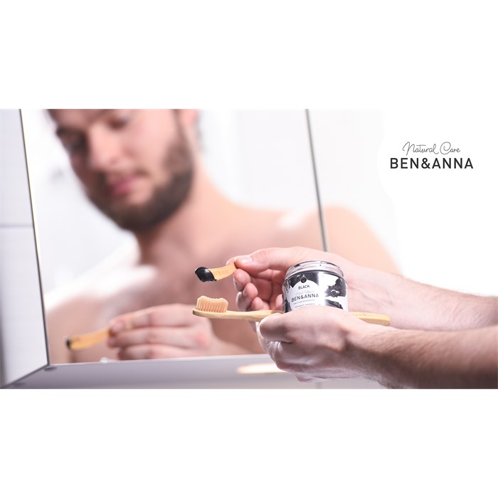 Zahnpasta Black