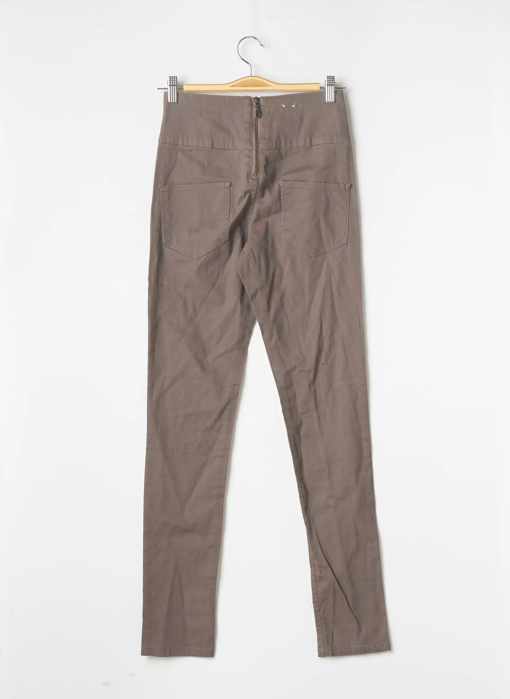 Pieces Pantalons Slim Femme couleur marron