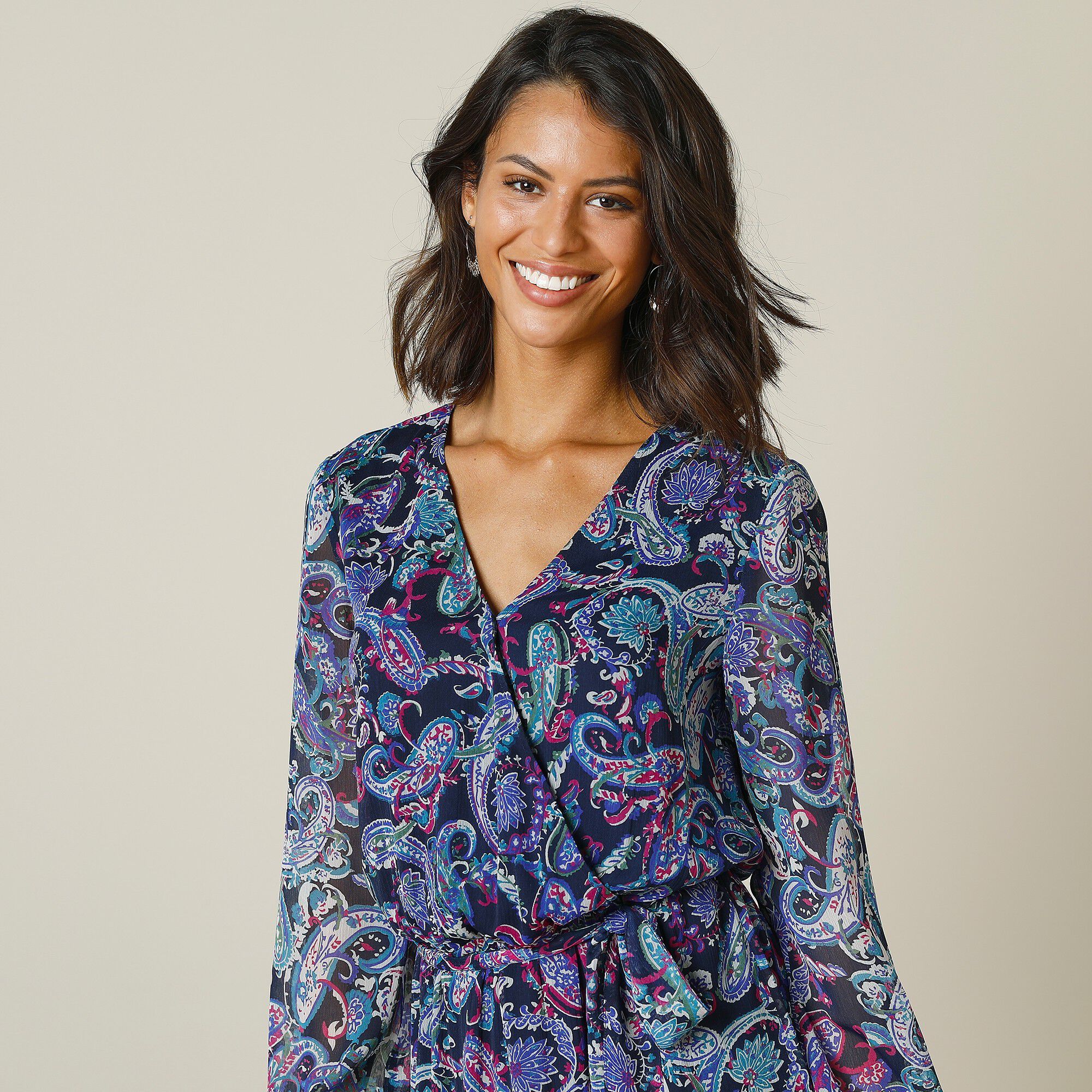 Robe mi-longue en voile imprimé cachemire