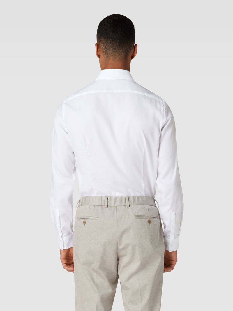 Slim Fit Business-Hemd mit Label-Stitching Modell 'Bari' in weiß