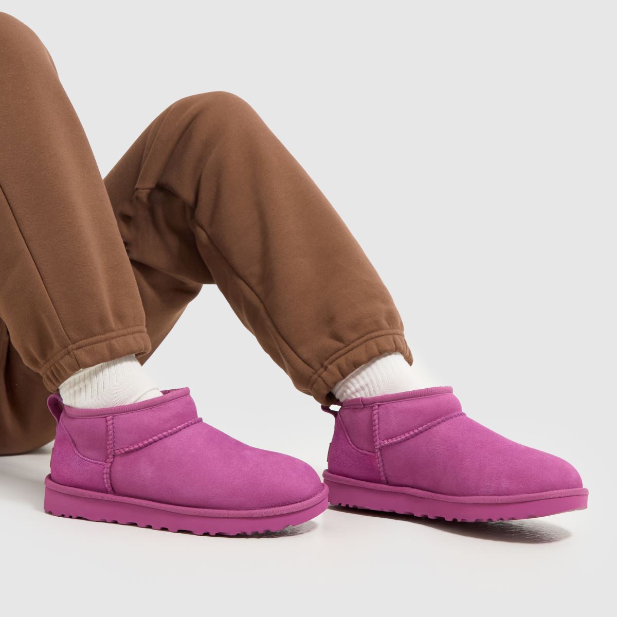 UGG – Classic Ultra Mini-stövlar i mangostanfärg
