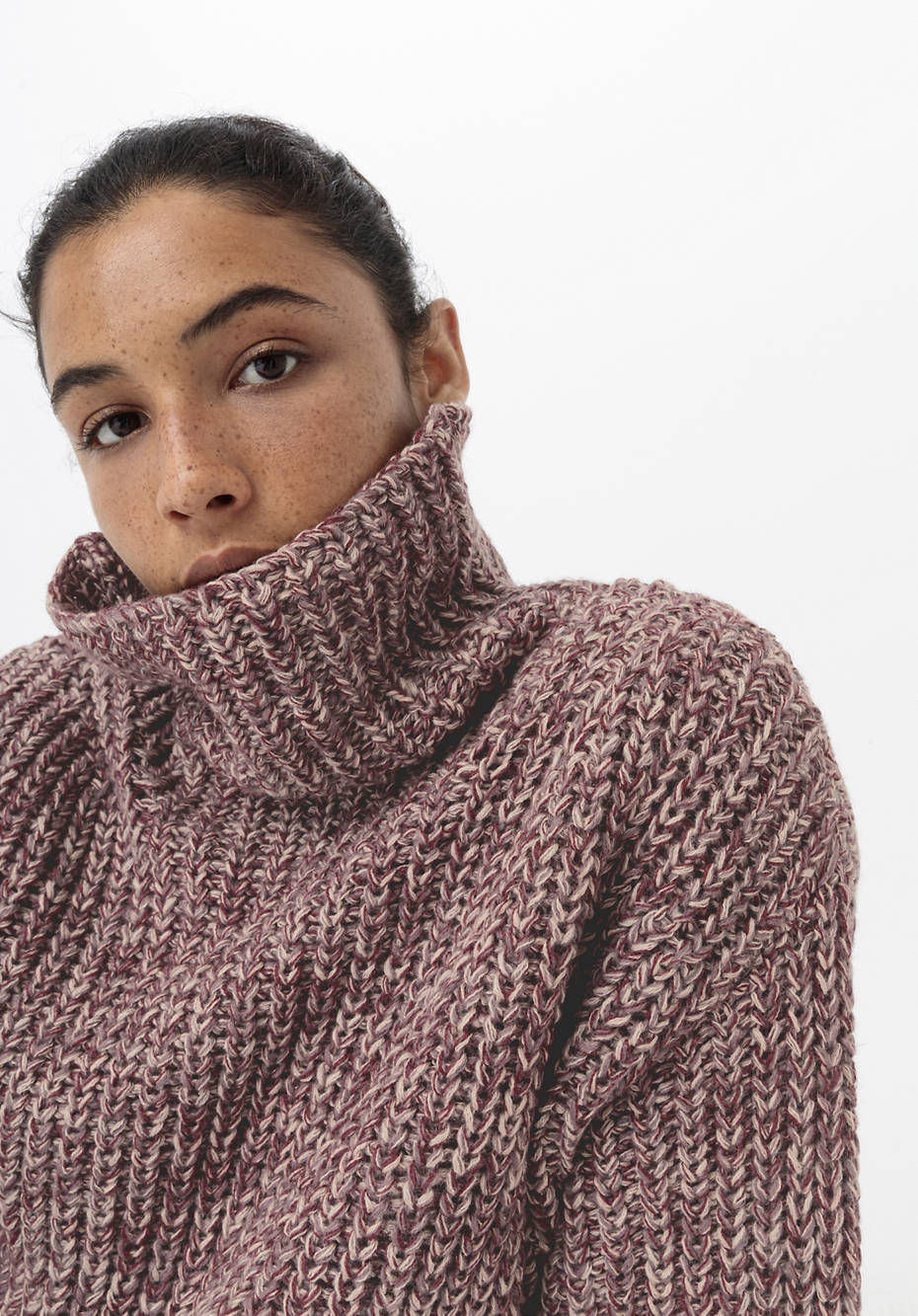 Rollkragenpullover aus Bio-Baumwolle und Bio-Schurwolle mit Alpaka