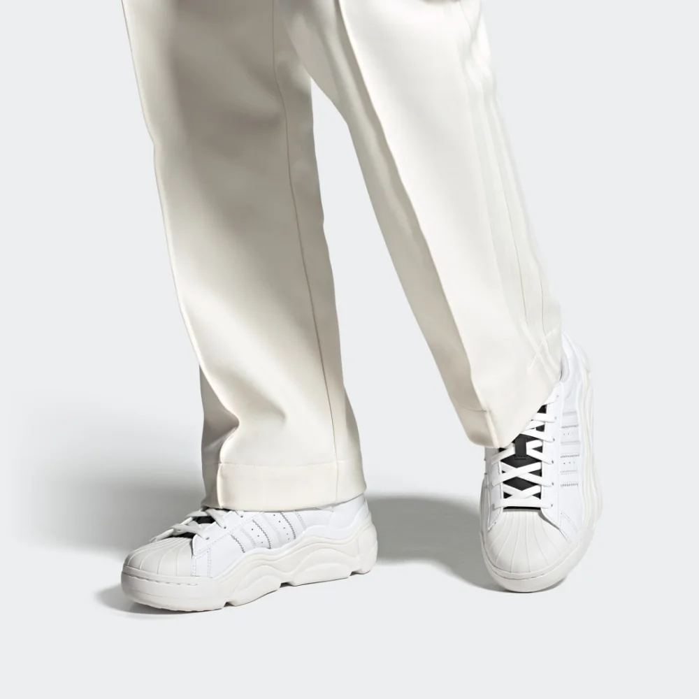 adidas Superstar Millencon W HQ6039 / weiss