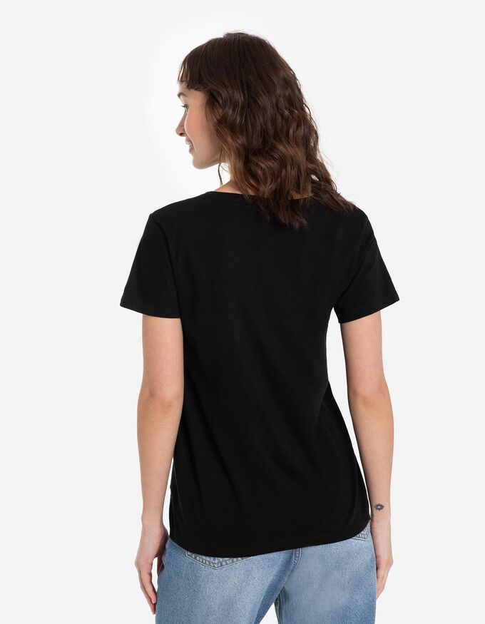 T-Shirt - Stickereien