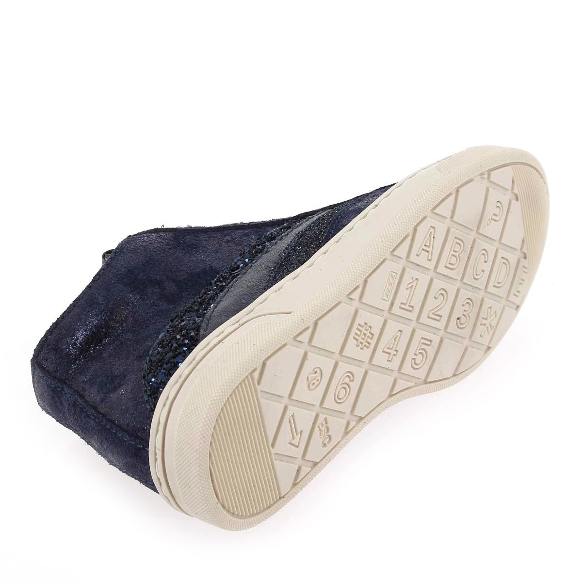 Bana & Co   23232076 - Marine