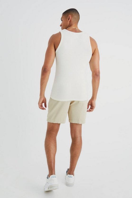 Mittellange Shorts