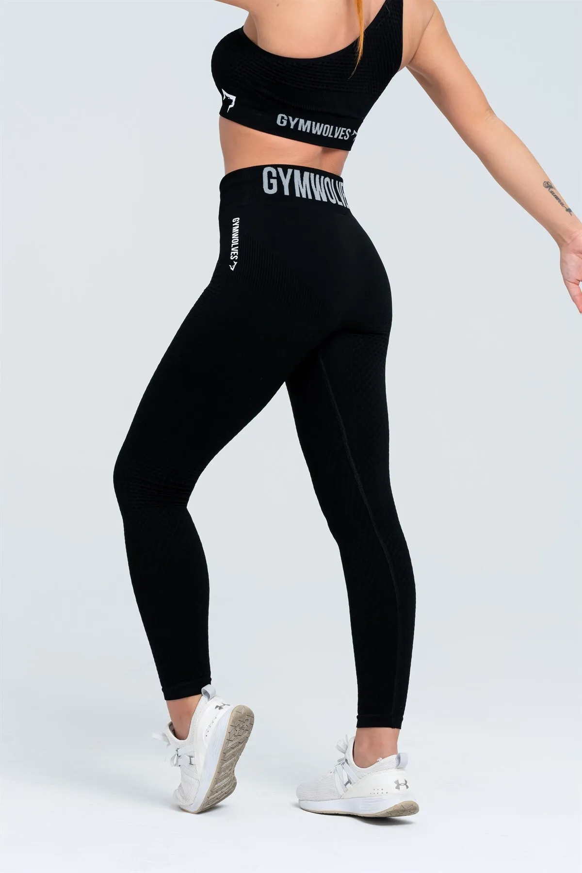 Gymwolves  Nahtlose Sportstrumpfhose | Schwarz | Nahtlose Leggings |