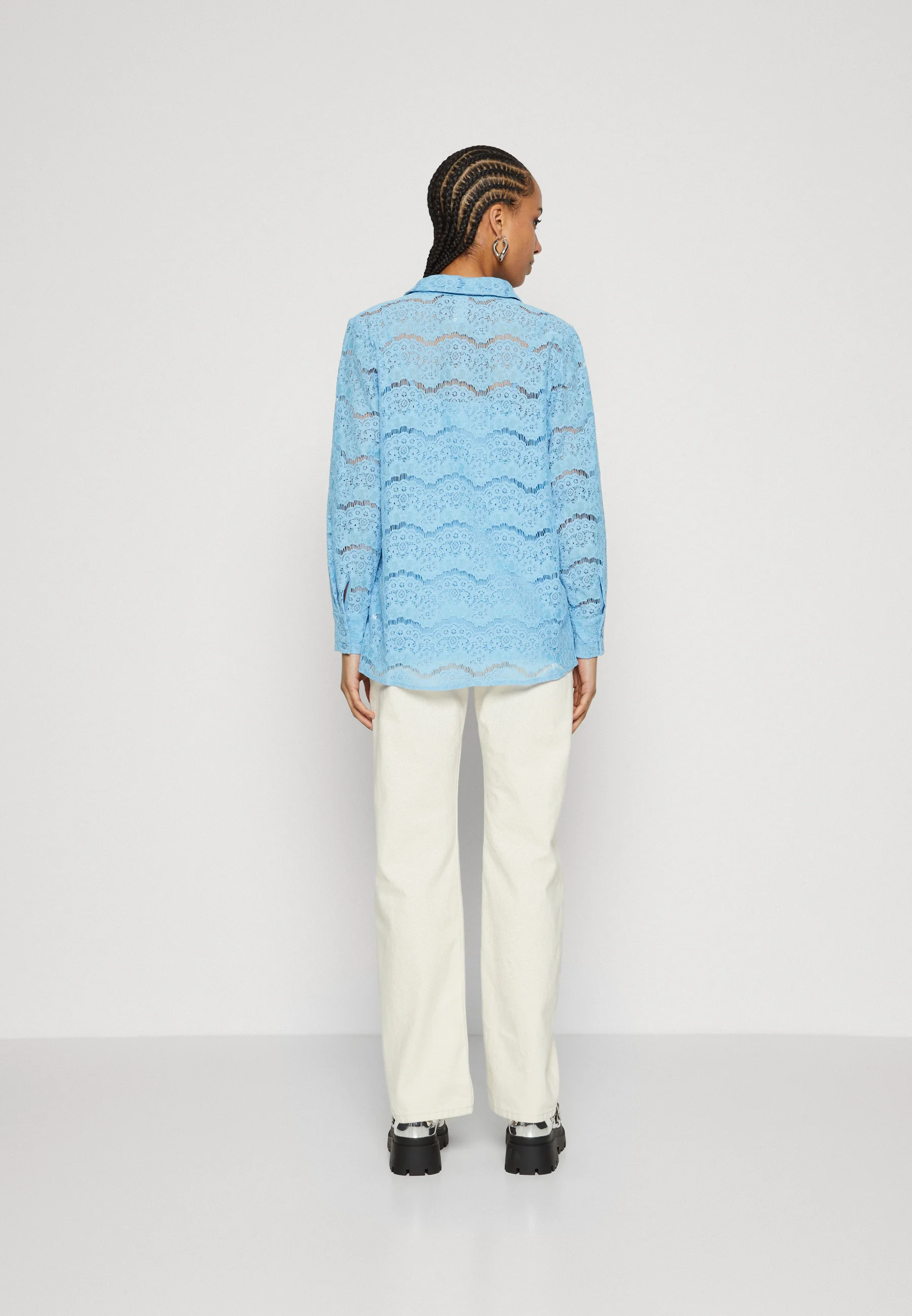ESPECTÁCULO DE CAMISAS YAS YASLARISSO - Camisa