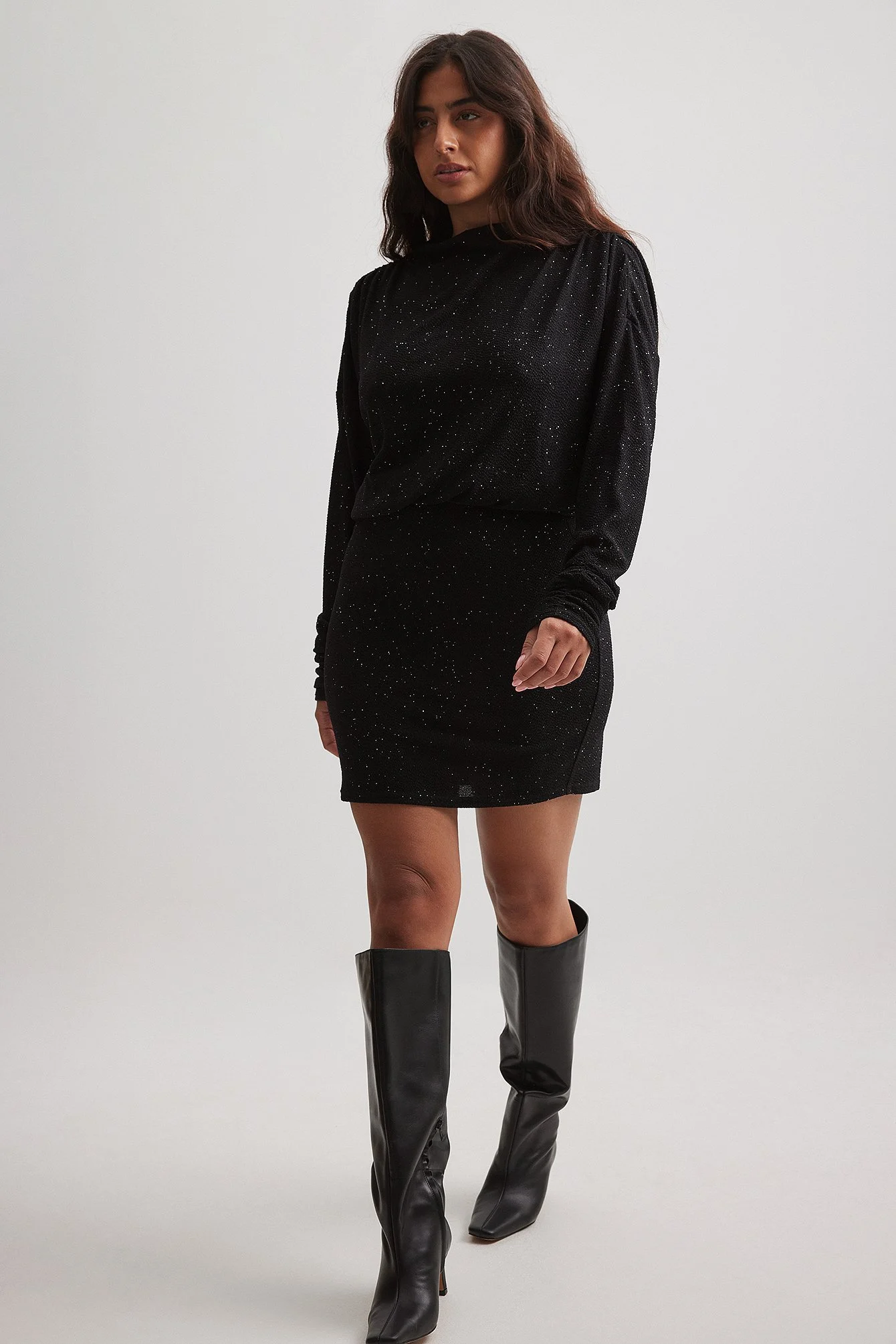 Strukturiertes Minikleid mit Glitzer