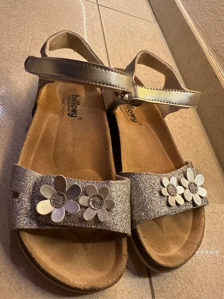 billowy Sandalen in Silber günstig kaufen 35