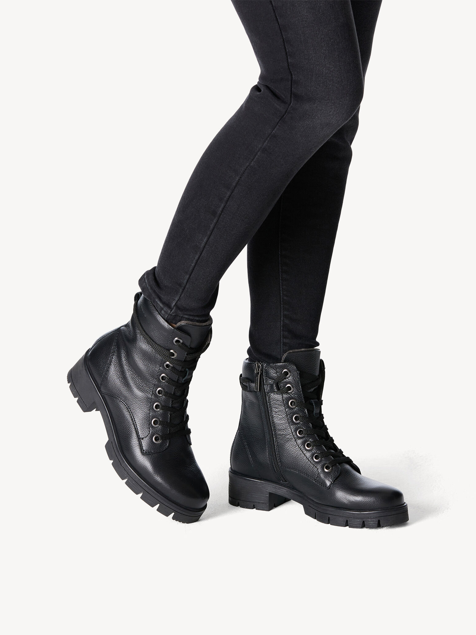 Bottine en cuir - noir