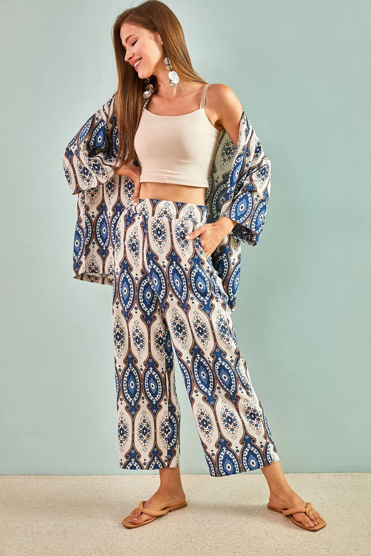 Bianco Lucci  Gemustertes Kimono-Hosenset für Damen 9204